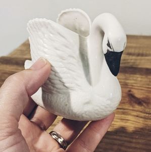 Ceramic swan miniature succulent planter cactus pot 4"